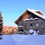 Resident Family Διαμέρισμα *